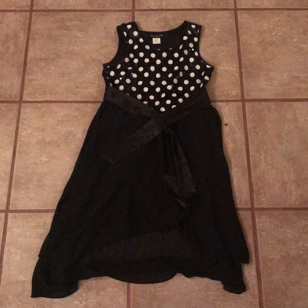 GIRLY POLKADOT DRESS